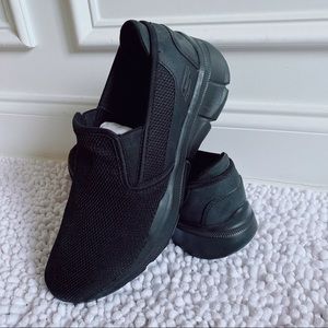 Skechers Equaliser Slip on Shoe Black (52937 BBK)